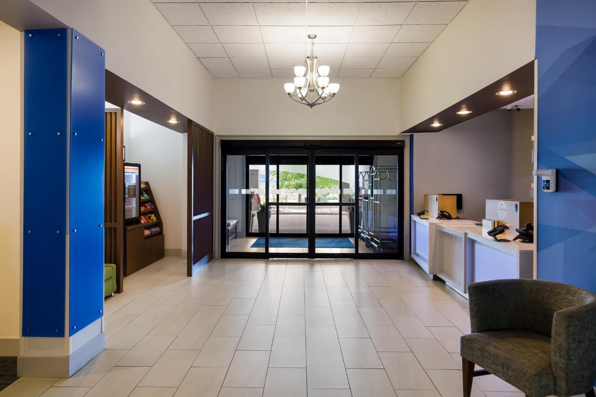 Holiday Inn Express Hotel & Suites Newton Sparta By Ihg Kültér fotó