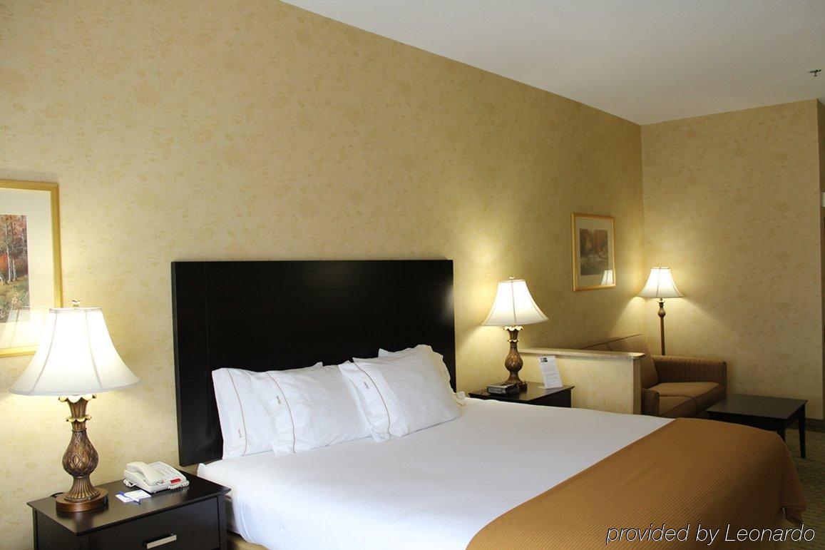 Holiday Inn Express Hotel & Suites Newton Sparta, An Ihg Hotel Szoba fotó