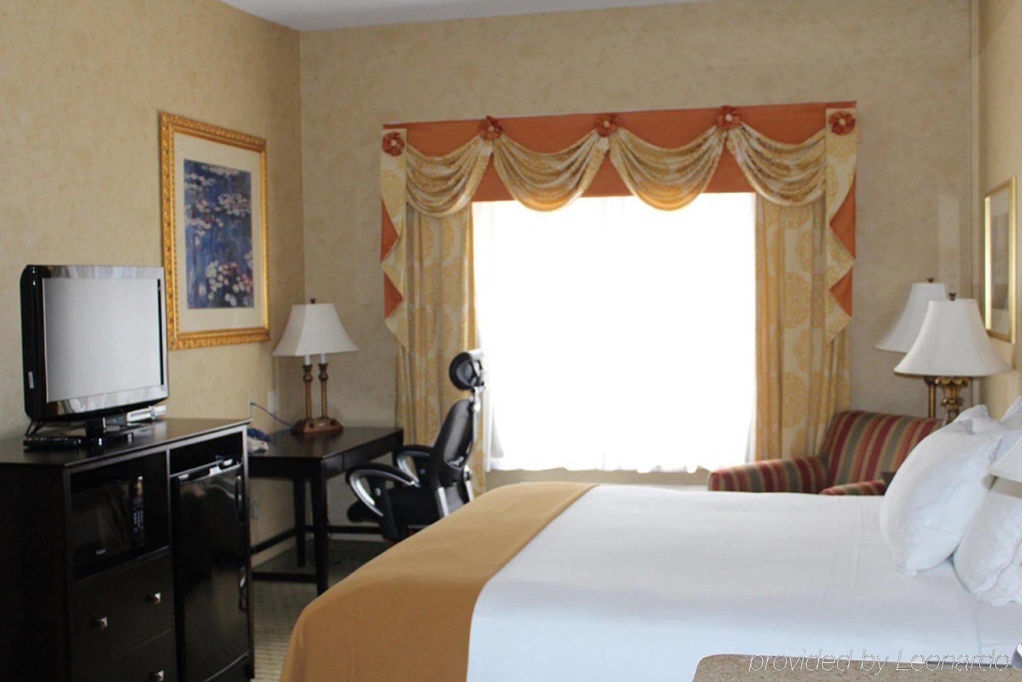 Holiday Inn Express Hotel & Suites Newton Sparta By Ihg Szoba fotó