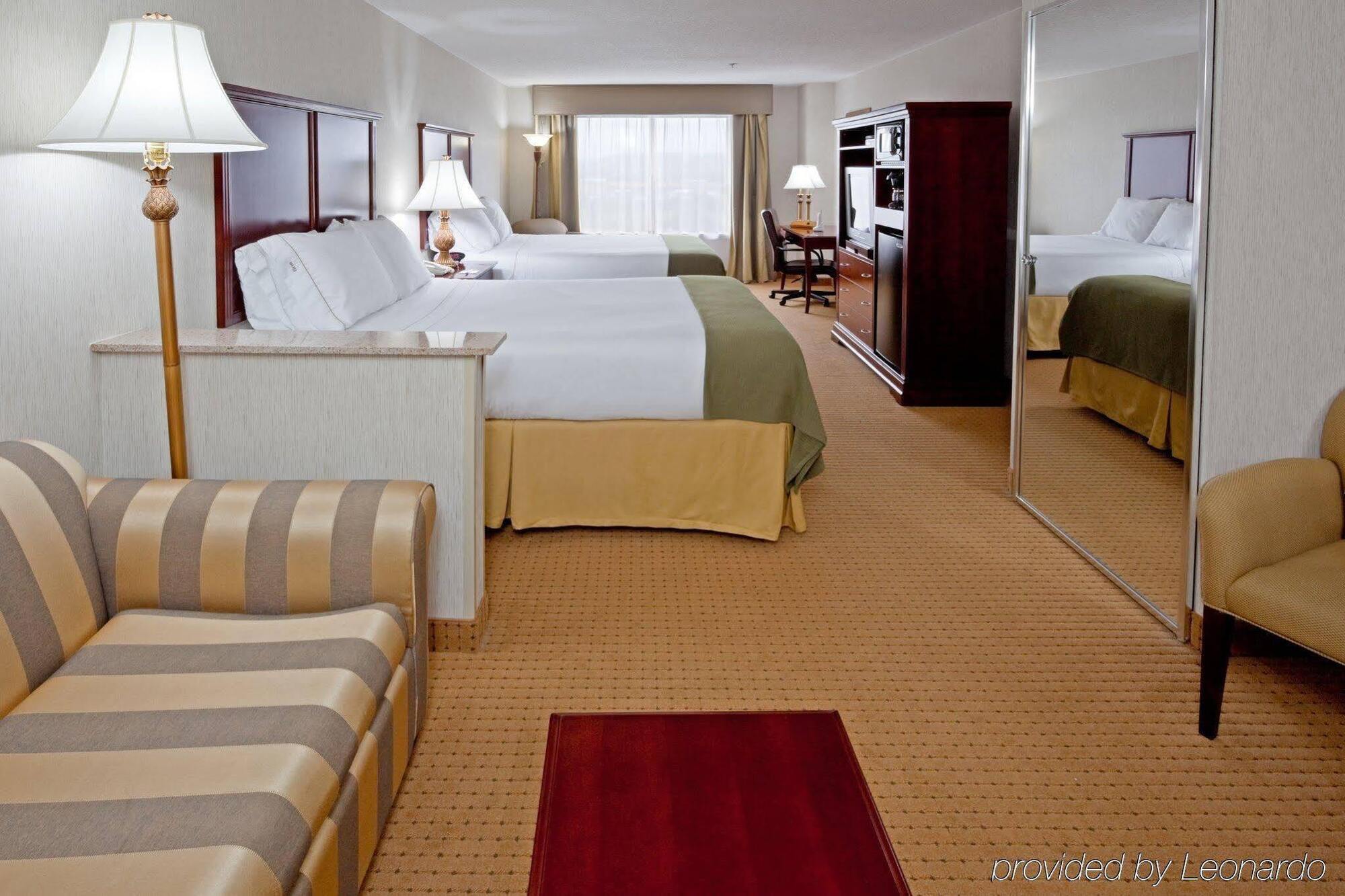 Holiday Inn Express Hotel & Suites Newton Sparta By Ihg Kültér fotó